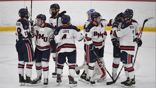After two-year hiatus, return of Colonials hockey programs 'like Christmas' taken in Altoona, Pa. (Robert Morris)